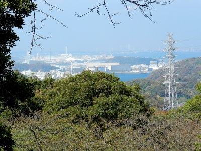 The view of Tokyo Bay toward Tokyo.